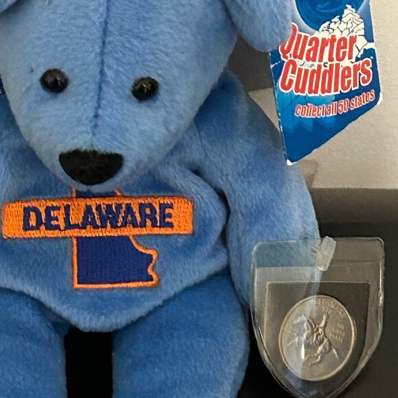 1999 Vintage Mary Meyer DELAWARE Bear Quarter Cuddler with State Quarter - Picture 3 of 5